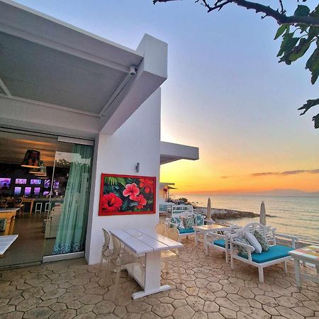 فيلا T&T House Lechaio المظهر الخارجي الصورة